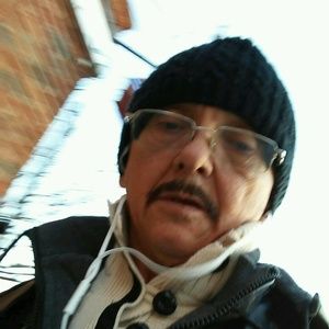 Meet your Posher, Luis